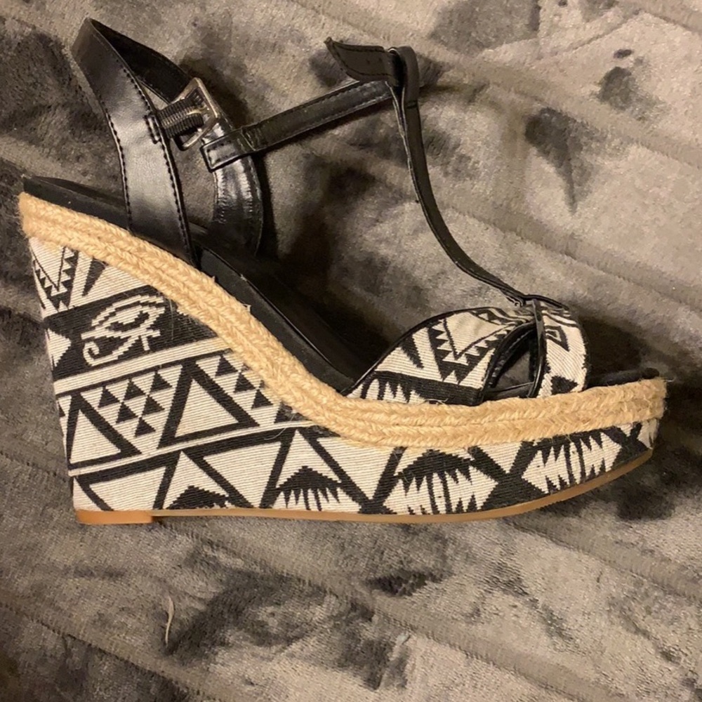 Aztec wedges